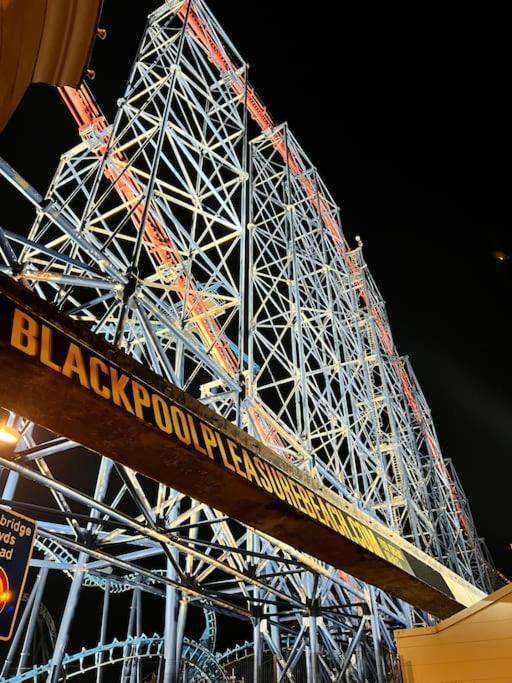 Hidden Gem W/ Parking Short Walk To Pleasure Beach 黑潭 外观 照片